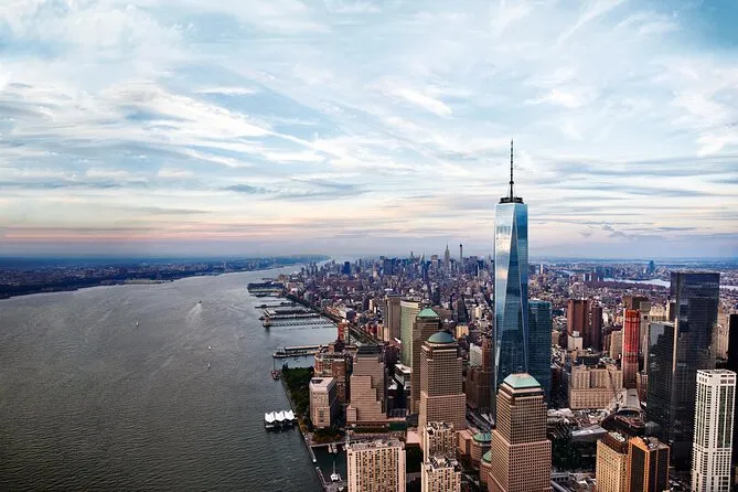 One World Trade Center above Lower Manhattan and the Hudson River